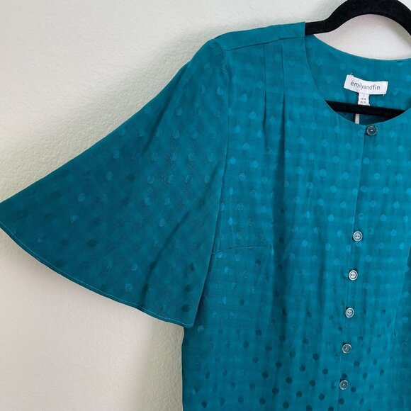 NEW Emily And Fin Size Small Teal Button Up Blouse Shirt Top Short Sleeve - Picture 3 of 8